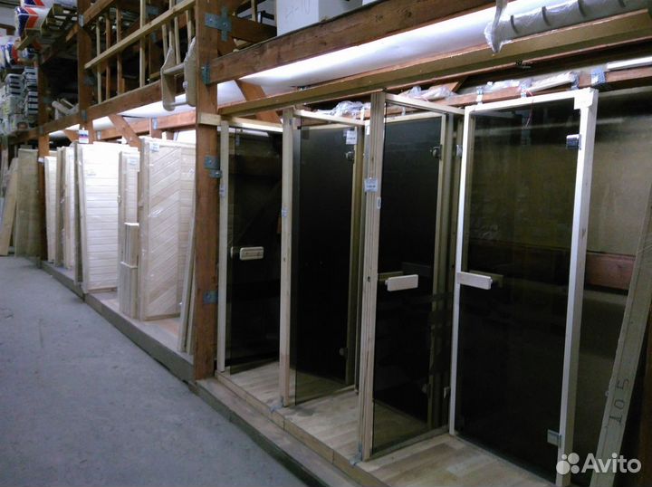 Дверь для бани