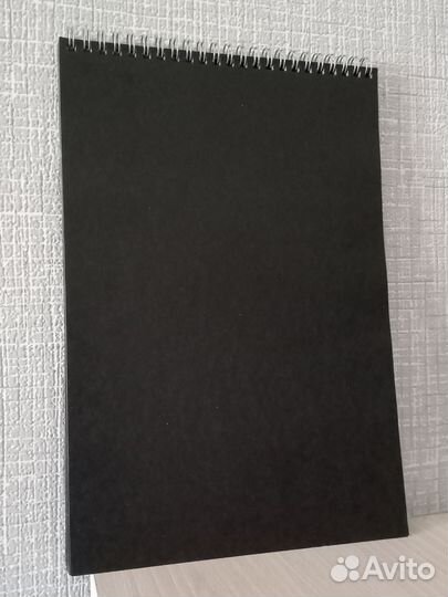Блокнот скетчбук с черными листами. 160g/m²