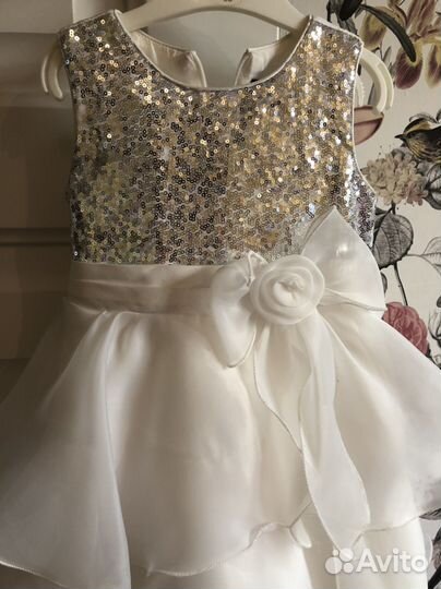 Праздничное платье для девочки 110