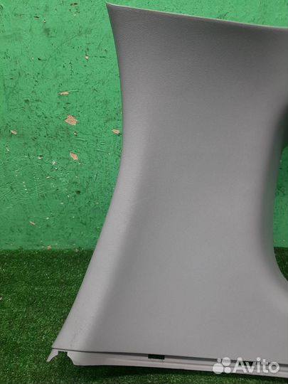 Обшивка багажника левая Honda Jazz 2004