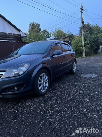 Opel Astra 1.8 МТ, 2008, 270 152 км