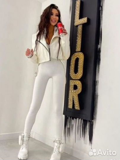 Комбинезон женский