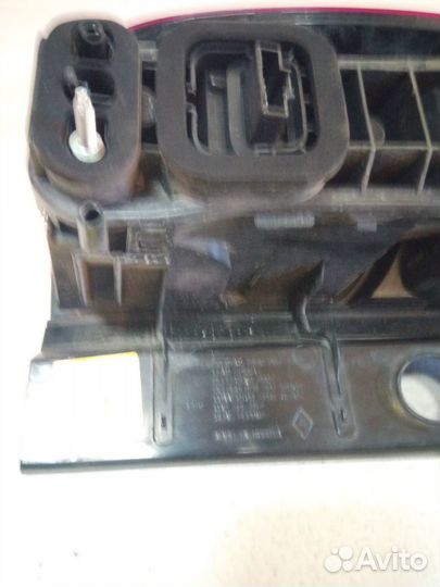 Фонарь задний правый renault duster