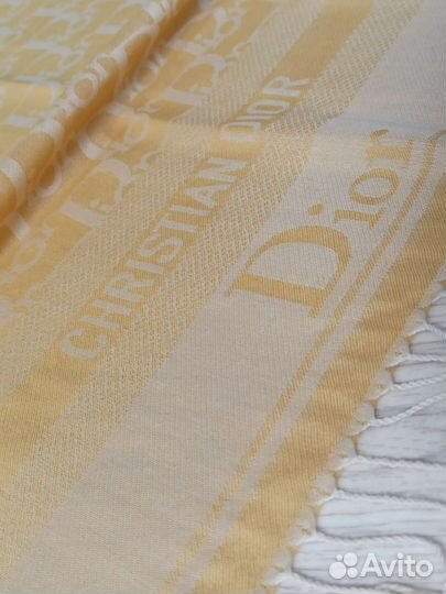Платок 100/100 Christian Dior с кистями жёлтый 9цв