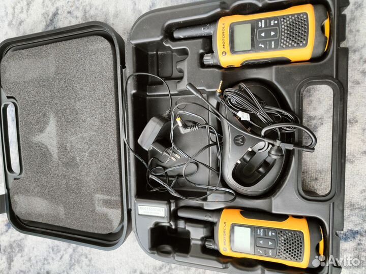 Рация motorola t80