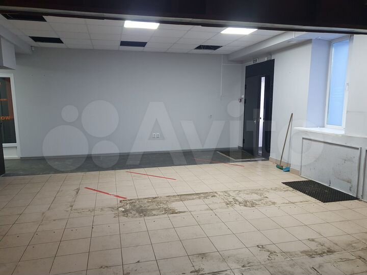 К.-Чепецк, Аренда Торгового Помещения - 75 м²