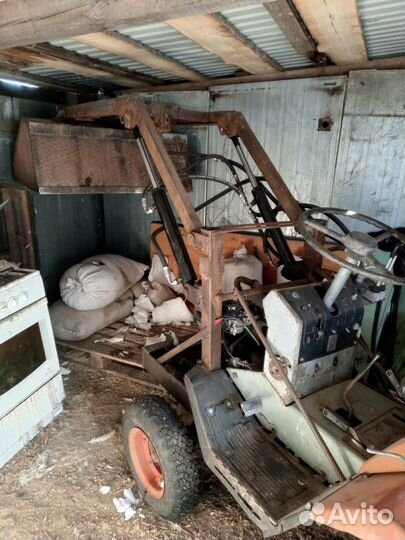 Мини-трактор КУРГАНМАШЗАВОД КМЗ-012 с КУН, 1995