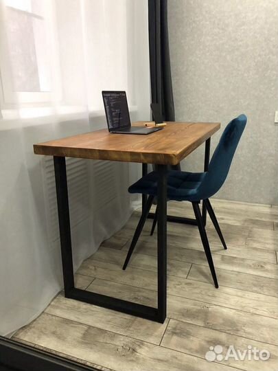 Стол в стиле Loft