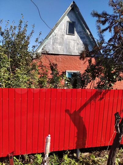 Дача 20 м² на участке 5 сот.