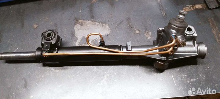 Рулевая рейка Ford escort 99г