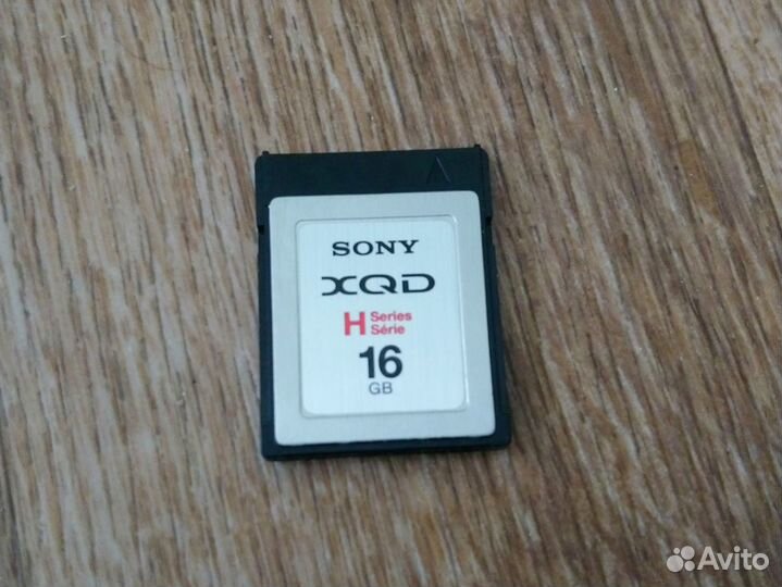 Карты памяти CF, XQD, SD