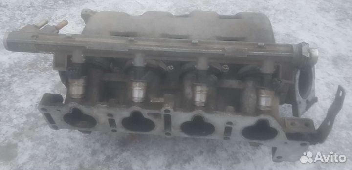 Коллектор с рампой fiat Мареа 1.8л