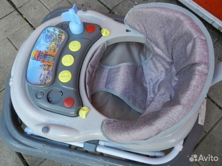 Ходунки детские,регулируются,серый цвет,Лёгкие