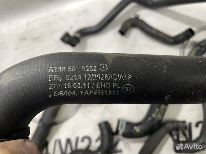 Патрубки системы охлаждения Mercedes CLA180 W117