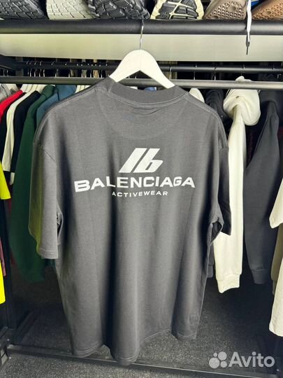 Футболка balenciaga activewear