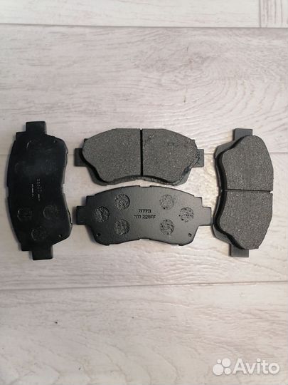 Колодки тормозные передние Toyota Mark ll /Crown