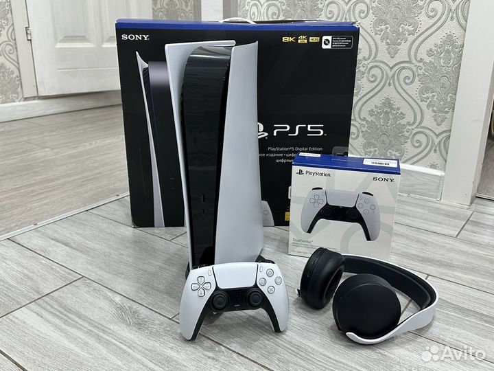 Игровая приставка Sony PS5 / 500 игр