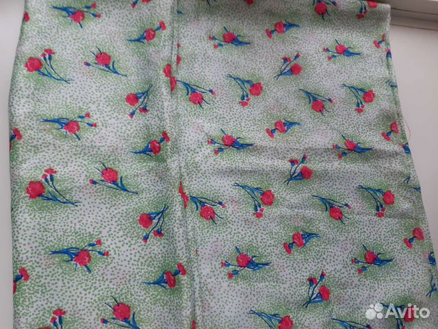 Отрез ткани шелк