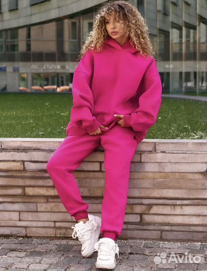 Костюм спортивный