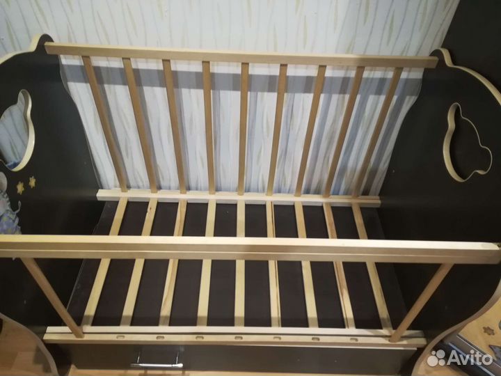 Детская кроватка с ортопедическим матрасом