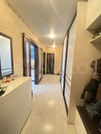 2-к. квартира, 61,4 м², 5/5 эт.