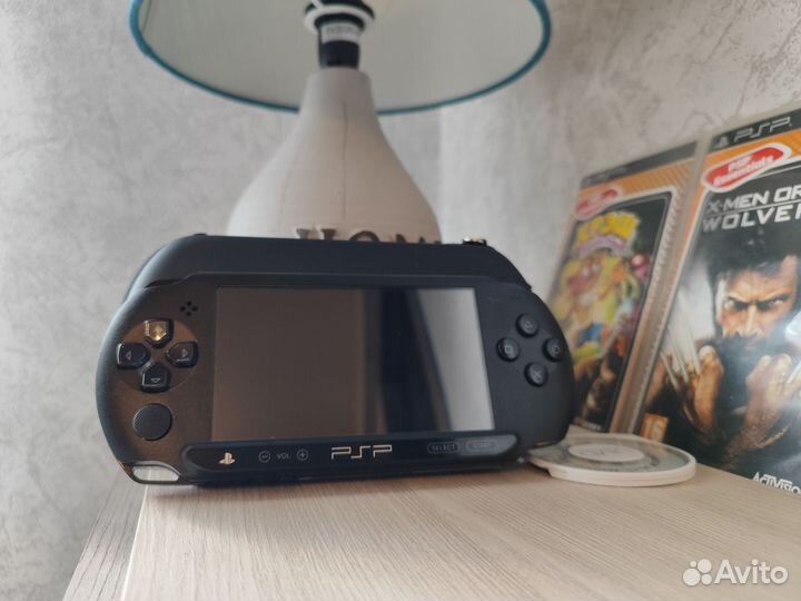 Sony PSP E1008 street 8гб/идеальное состояние