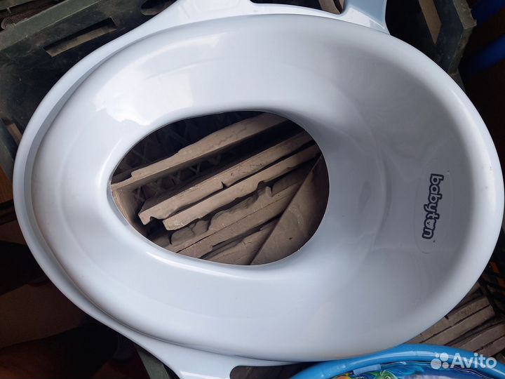 Детские сиденья на унитаз