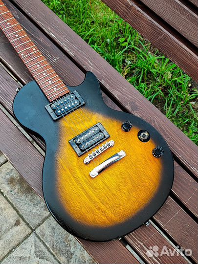 Гитара Epiphone Les Paul Vintage edition