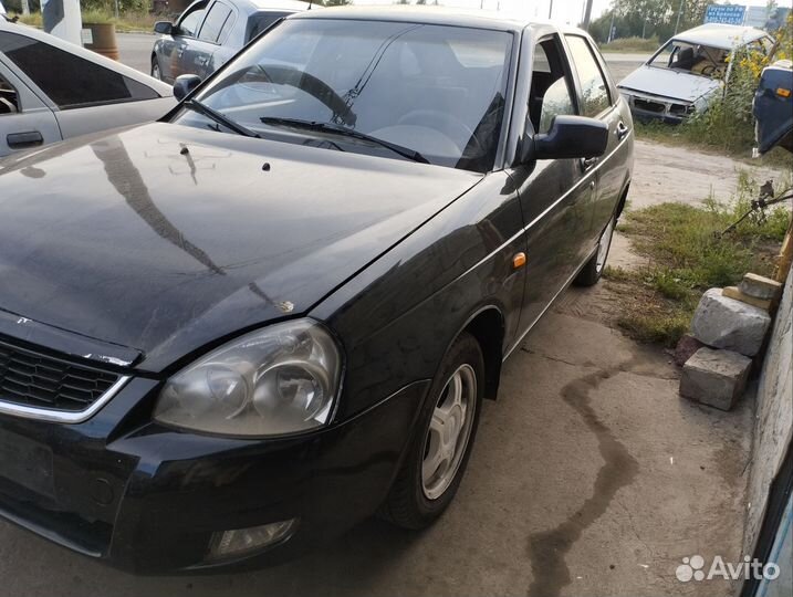 Разборка Приора хэтчбек 2009г