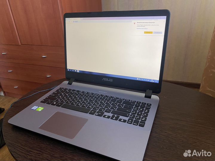 Мощный ноутбук Asus в идеальном состоянии