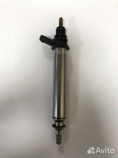 Форсунка топливная Mercedes Gl 400 166 276.821