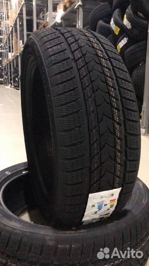 Roadmarch Winter XPro 999 275/50 R21 113H