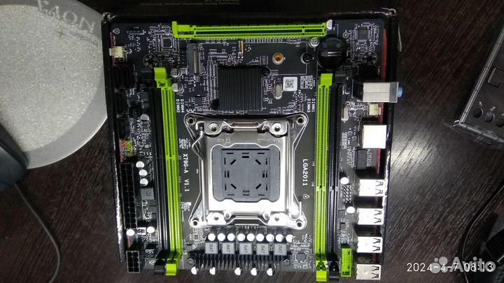 Материнская плата X79 lga 2011