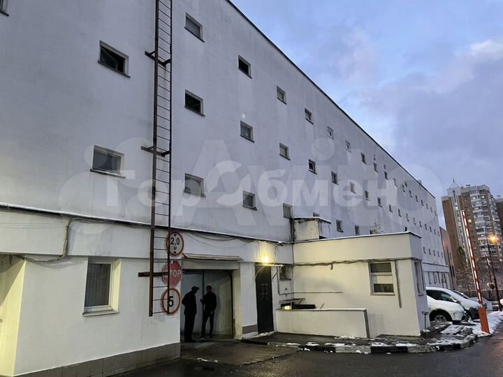 Машиноместо