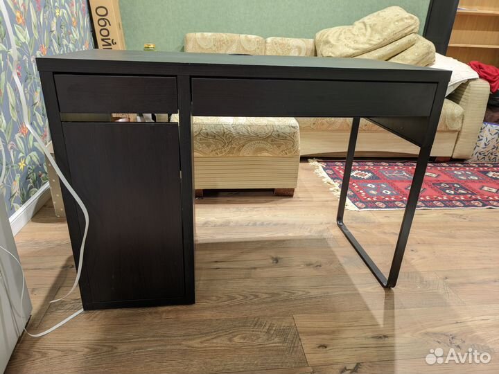 Письменный стол Икеа Микке