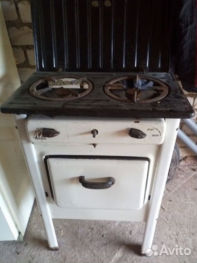 Плита газовая 2х конфорочная.ретро