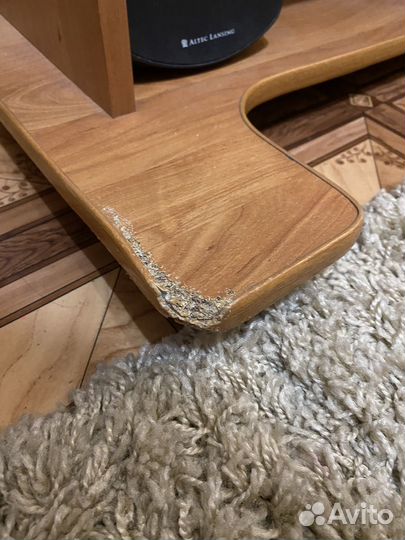 Продам компьютерный стол