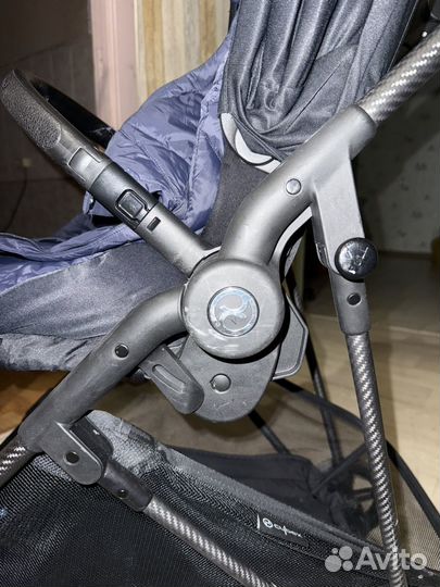 Коляска Cybex Melio carbon