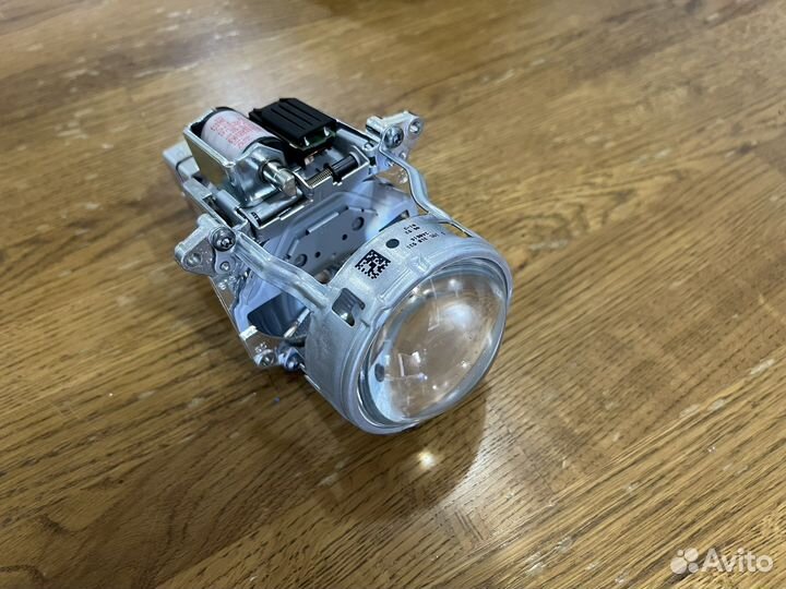 Биксеноновые линзы от skoda octavia a7