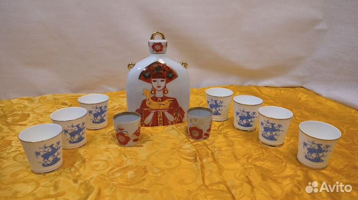 Штоф и рюмки лфз