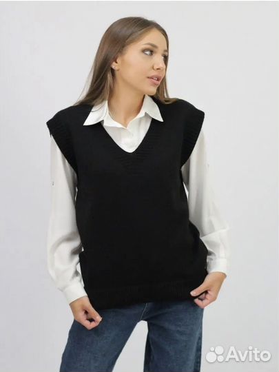 Жилетка вязаная женская