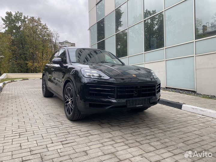 Porsche Cayenne 3.0 AT, 2023, 60 км