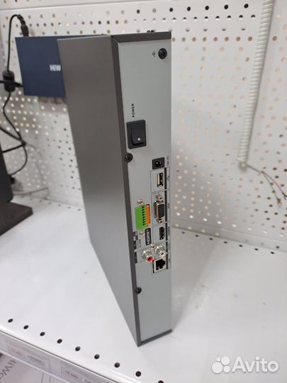 Видеорегистратор сетевой (NVR) DS-N316(D)