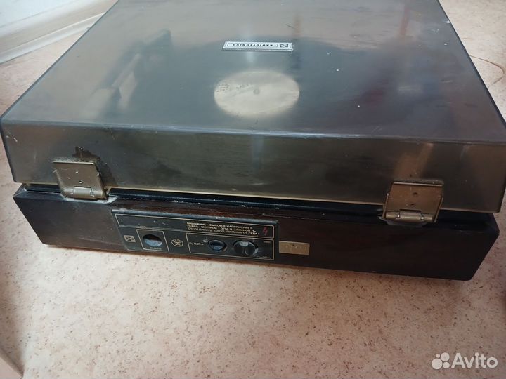 Проигрыватель винила СССР радиотехника