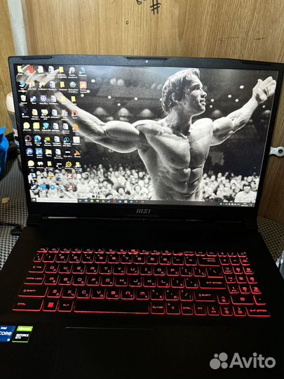 Игровой ноутбук msi 17.3 GF76 Katana