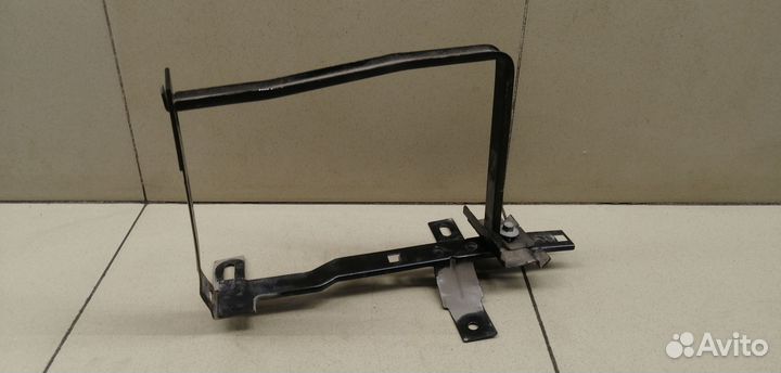 Крепление аккумулятора Aveo (T300) 2011