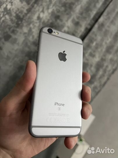 iPhone 6S, 64 ГБ