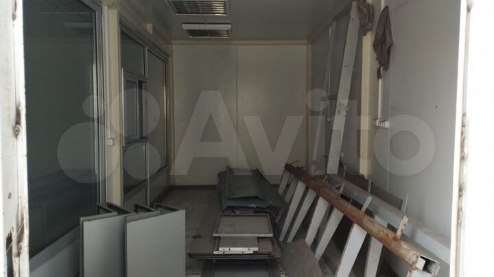 Павильон на Петровской набережной, 12.5 м²