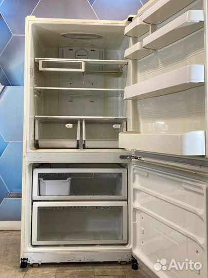 Холодильник б/у