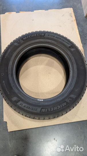 Michelin X-Ice North 4 SUV 235/65 R17